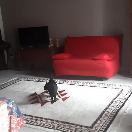 La Girafe Bleue Bed and Breakfast Lunas  Εξωτερικό φωτογραφία