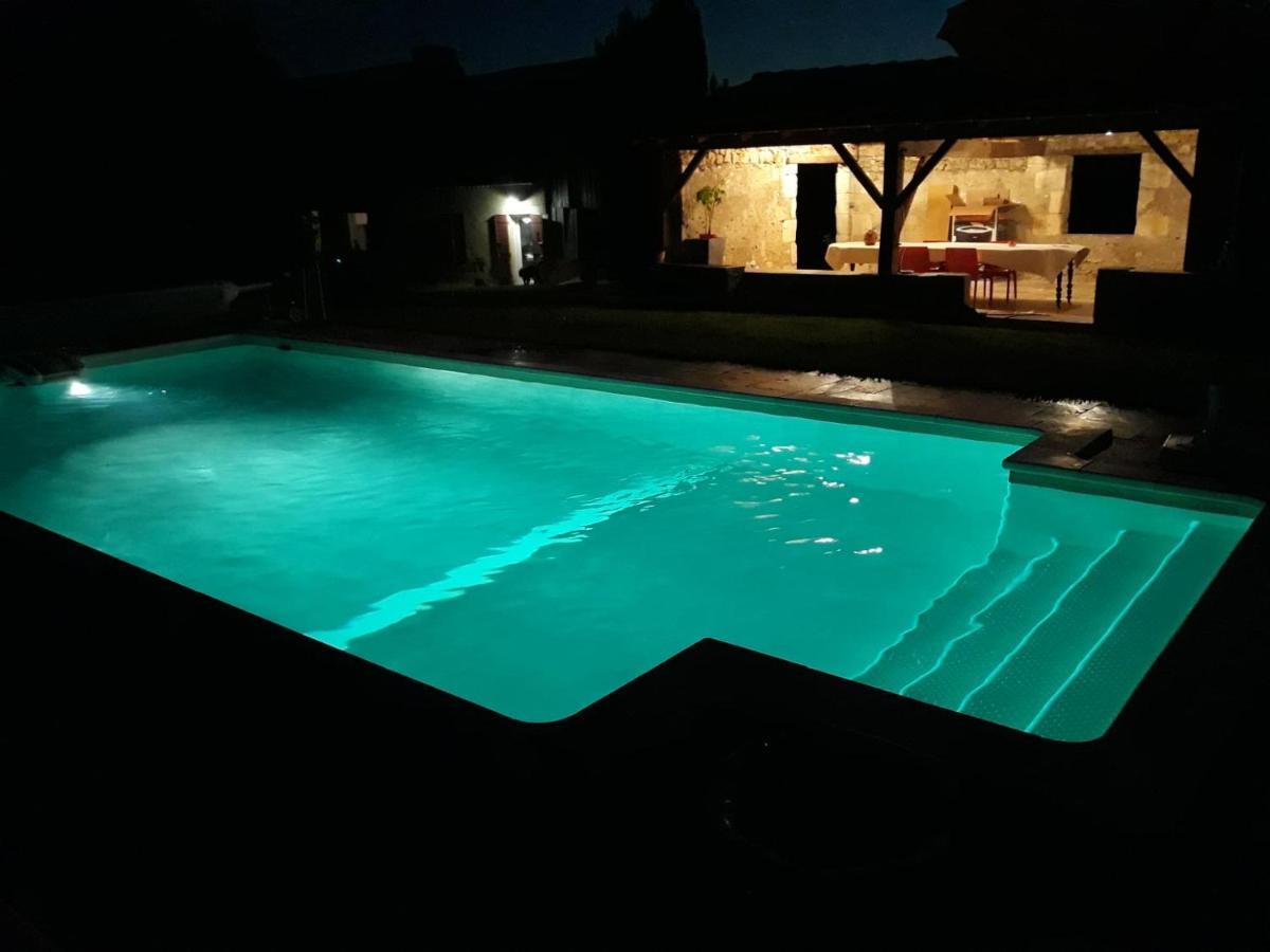 La Girafe Bleue Bed and Breakfast Lunas  Εξωτερικό φωτογραφία